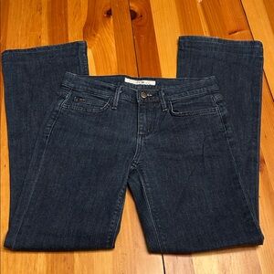 Joe's Jeans Women's Deep Blue Denim size 26. Inseam 28. Bootcut. Medium rise.